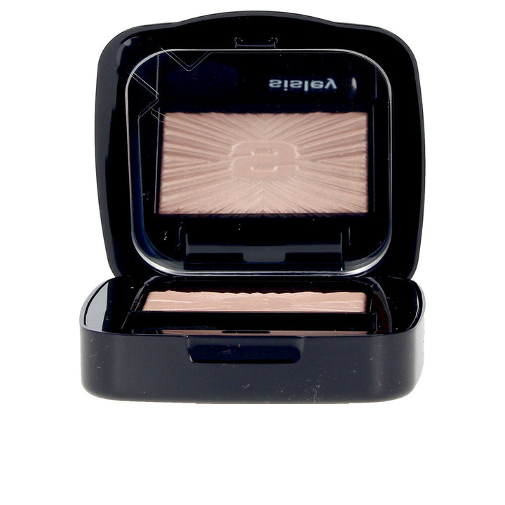 Single compact pressed eye shadow in silky rose, satin sheen, 1.5 g
