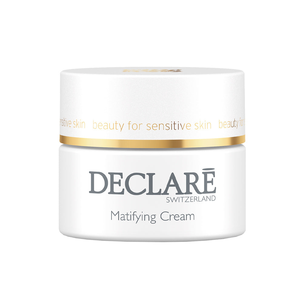 50 ml jar of mattifying cream for normal to oily Women’s skin, white tub