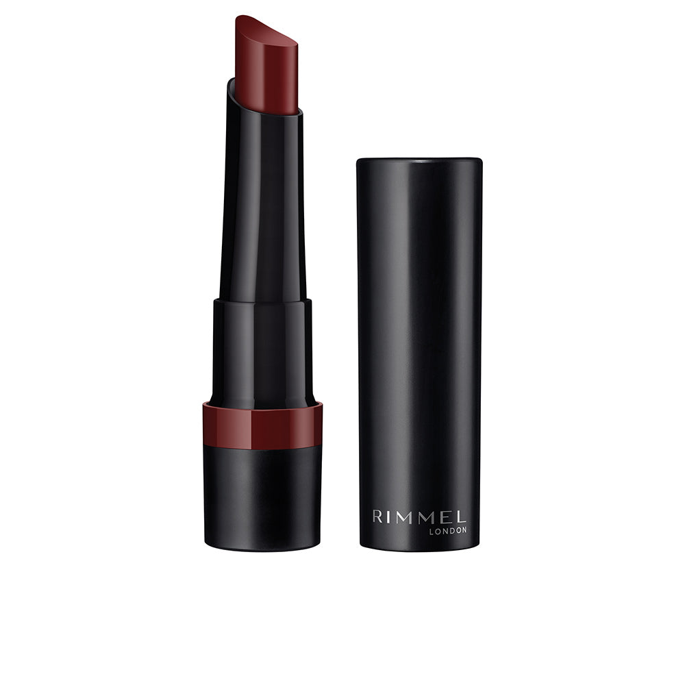 Matte deep-red lipstick with tear-shaped applicator, 2.3 g tube