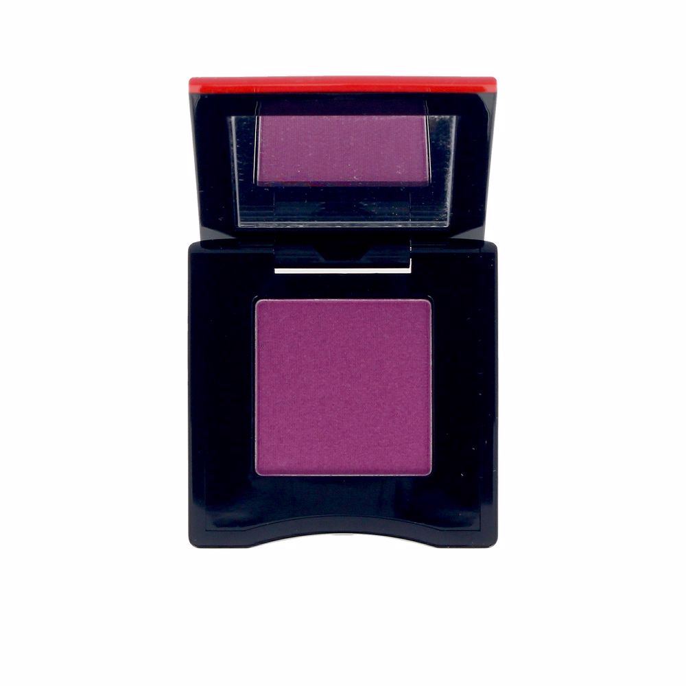 Single matte purple powder eyeshadow pan, 2.5 g, compact finish