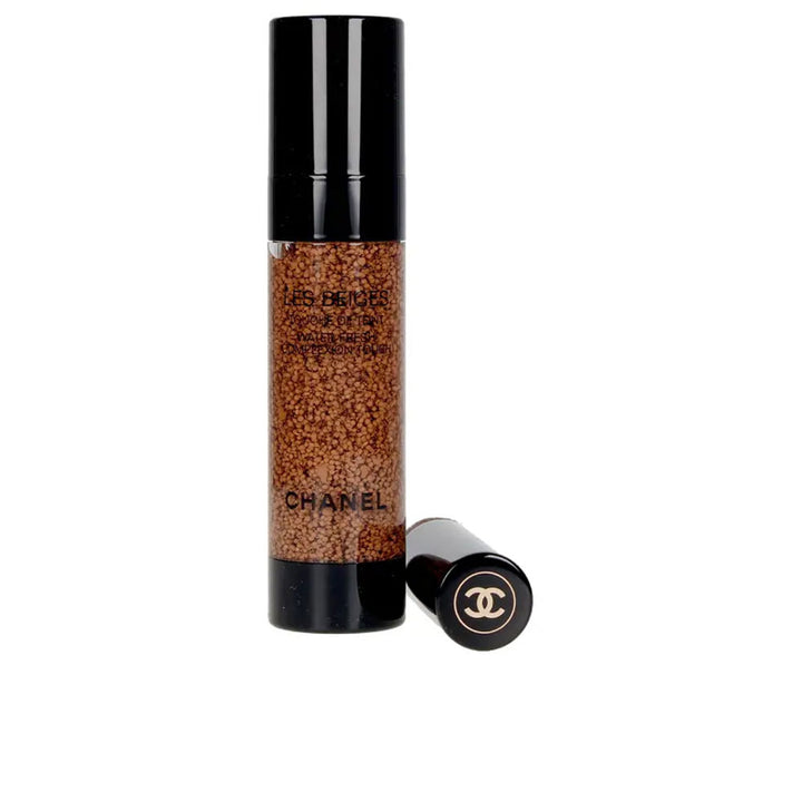20 ml tinted fluid in sponge applicator, shade B60, dewy finish