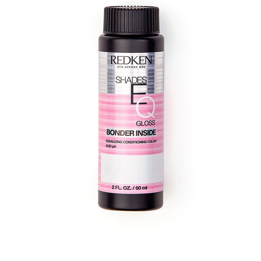 Three 60 ml tubes of ammonia-free semi-permanent hair colour, shade 07AG-613