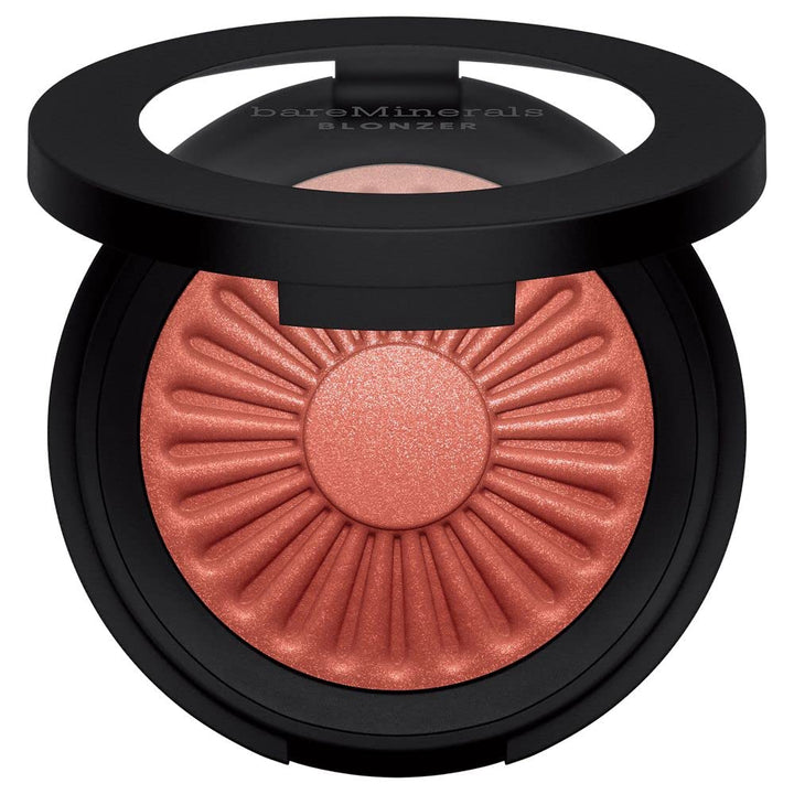 Compact powder blush-bronzer in Kiss of Rose, 3.8 g, sheer mineral finish