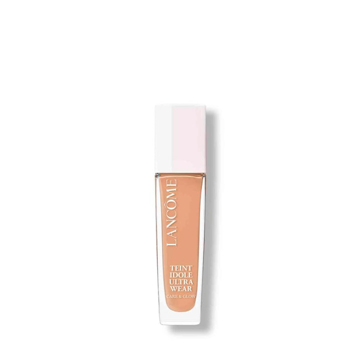 30 ml bottle of lightweight radiant foundation, medium shade, pump dispenser