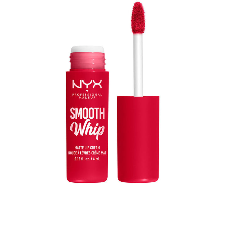 Cherry red matte lip cream tube with doe‑foot applicator, 4 ml
