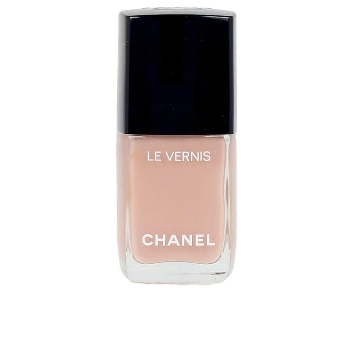 13 ml cream-finish nail lacquer in compact bottle, high-shine formula