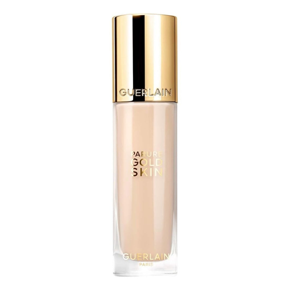 Glass 35 ml pump bottle of fluid foundation, light beige shade, luminous finish