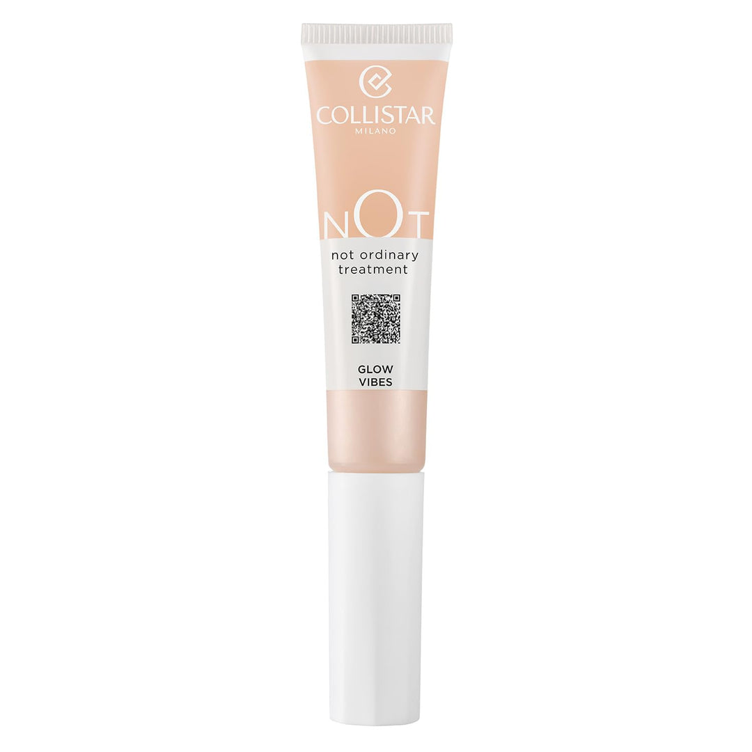 Collistar Compact tube highlighter with sponge applicator, lightweight champagne-luminous cream finish