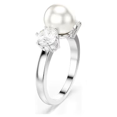 Timeless Elegance Pearl and Diamond Ring