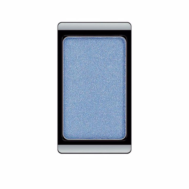 Single pearlescent blue powder eyeshadow pan, 0.8 g, refillable